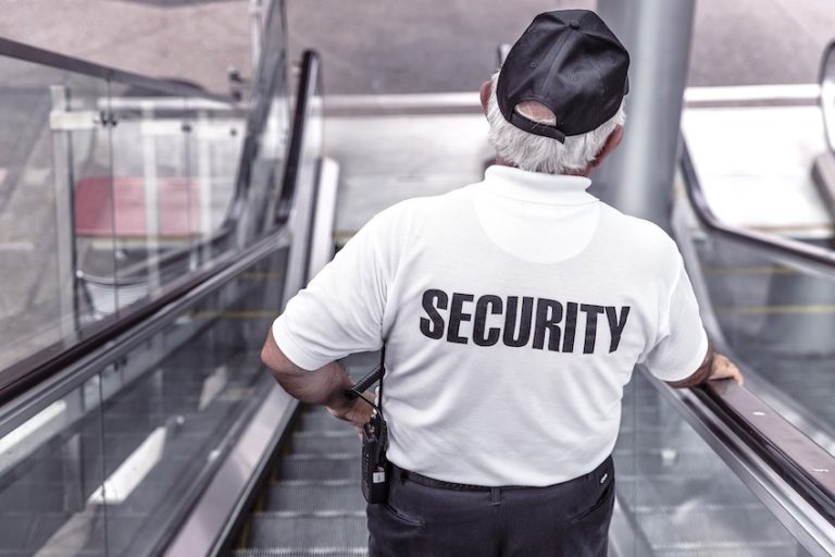 Vigilante de seguridad en Panamá